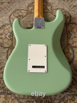 Fender Player II Stratocaster en Vert Bouleau avec Touche en Palissandre & Pro Gratuit
