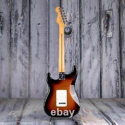 Fender Player II Stratocaster, finition 3 couleurs Sunburst