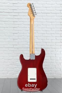 Fender Player II Stratocaster guitare électrique Transparent Cherry Burst avec