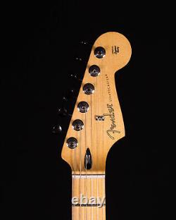 Fender Player II Stratocaster, touche en érable, jaune Hialeah