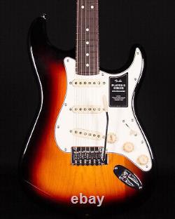 Fender Player II Stratocaster, touche en palissandre, Sunburst 3 couleurs