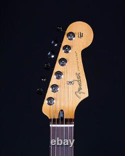 Fender Player II Stratocaster, touche en palissandre, Sunburst 3 couleurs