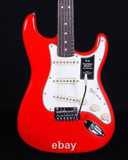 Fender Player II Stratocaster, touche en palissandre, rouge corail