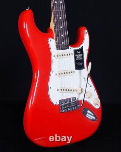 Fender Player II Stratocaster, touche en palissandre, rouge corail