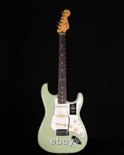 Fender Player II Stratocaster, touche en palissandre, vert bouleau