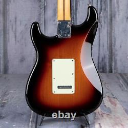 Fender Player Plus Stratocaster, 3 Couleurs Sunburst
