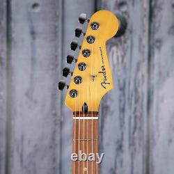 Fender Player Plus Stratocaster, Spark Opal