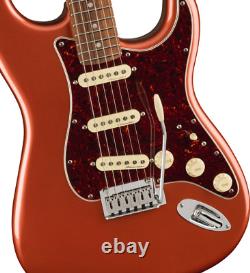Fender Player Plus Stratocaster, Touche en Pau Ferro, Rouge Pomme Confite Vieilli