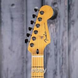 Fender Player Plus Stratocaster, modèle de démonstration en 3 tons Sunburst