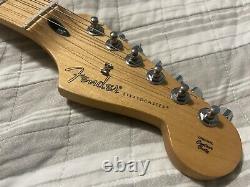 Fender Player Stratocaster 6 Cordes Guitare Électrique. Blanc Polaire