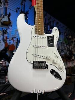 Fender Player Stratocaster Blanc Polaire avec Touche en Pau Ferro Offre Authentique! 823