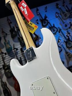 Fender Player Stratocaster Blanc Polaire avec Touche en Pau Ferro Offre Authentique! 823