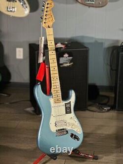 Fender Player Stratocaster HSS, Touche en érable, Tidepool avec livraison gratuite