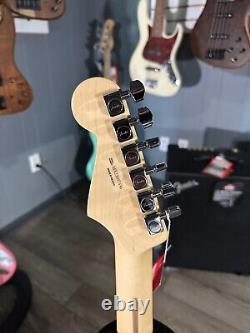 Fender Player Stratocaster HSS, Touche en érable, Tidepool avec livraison gratuite