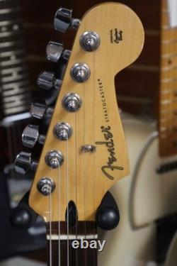 Fender Player Stratocaster MIM en très bon état