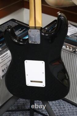 Fender Player Stratocaster MIM en très bon état
