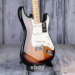 Fender Player Stratocaster, Touche en érable, Anniversaire Sunburst bicolore 2 couleurs