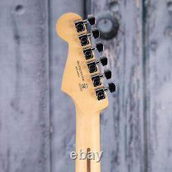 Fender Player Stratocaster, Touche en érable, Anniversaire Sunburst bicolore 2 couleurs