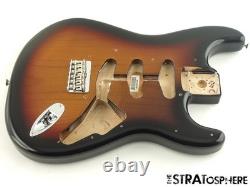 Fender ROBERT CRAY Strat CORPS HARDTAIL + QUINCAILLERIE, Stratocaster 3TS