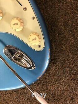 Fender Road Worn 60's Stratocaster Guitare Électrique En Bleu Lac Placid