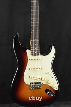 Fender Robert Cray Stratocaster Sunburst 3 couleurs, touche en palissandre
