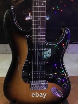 Fender Squier Affinity Stratocaster Brown Sunburst Touche en Palissandre Nouveau Gigbag Rembourré