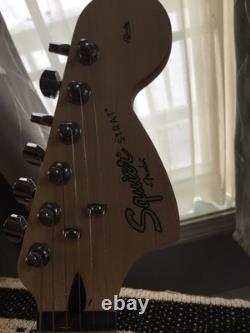 Fender Squier Affinity Stratocaster Brown Sunburst Touche en Palissandre Nouveau Gigbag Rembourré