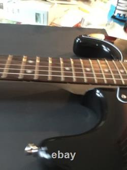 Fender Squier Affinity Stratocaster Brown Sunburst Touche en Palissandre Nouveau Gigbag Rembourré