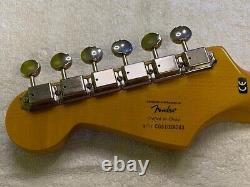 Fender Squier Classic Vibe Stratocaster 2010 MANCHE ET ACCORDEURS Érable teinté