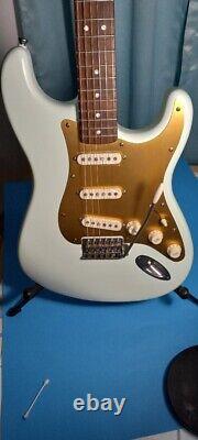 Fender Squire Classic Ventura Modifiée 60's Stratocaster