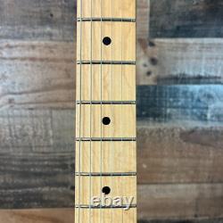 Fender Standard Stratocaster, Blanc Olympique, Expédition Gratuite, 646 Fender Standard Stratocaster, Blanc Olympique, Expédition Gratuite, 646