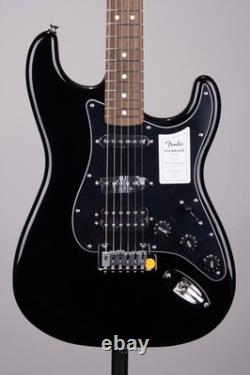 Fender Standard Stratocaster HSS Noir avec touche en laurier