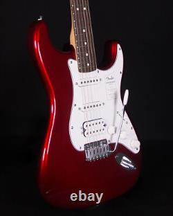 Fender Standard Stratocaster HSS, touche en laurier, Candy Cola