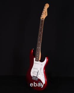 Fender Standard Stratocaster HSS, touche en laurier, Candy Cola