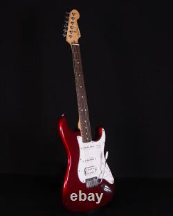Fender Standard Stratocaster HSS, touche en laurier, Candy Cola