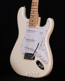 Fender Standard Stratocaster, Touche en Erable, Blanc Olympique