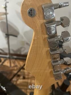 Fender Stratocaster 2006 fabriquée au Mexique, finition Midnight Wine, médaillon du 60e anniversaire, livraison gratuite