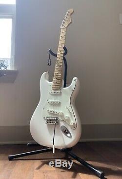 Fender Stratocaster 2019 Lecteur Guitare Électrique Blanc Polaire