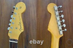 Fender Stratocaster,'62, Vintage White, USA Pickups, 1999, Près De Nouveau