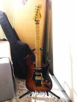 Fender Stratocaster American Custom Floyd Rose Burl (Rare) - Fabriquée aux États-Unis