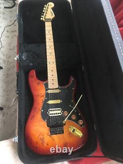 Fender Stratocaster American Custom Floyd Rose Burl (Rare) - Fabriquée aux États-Unis