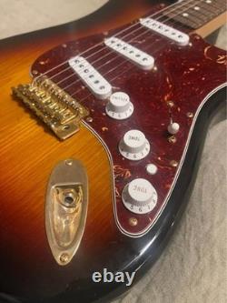 Fender Stratocaster Édition Deluxe Sunburst