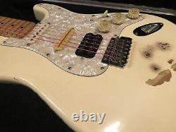 Fender Stratocaster Electric Guitar Hss Burnt White Custom Pièces Rares