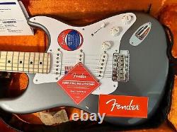 Fender Stratocaster Guitare Électrique Eric Clapton Pewter Avec Tableau De Bord Maple