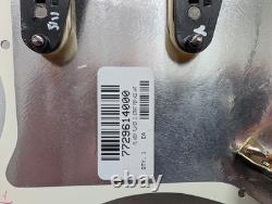 Fender Stratocaster Player II CHARGÉ SSS Plaque de protection de guitare 3 plis Blanche vieillie