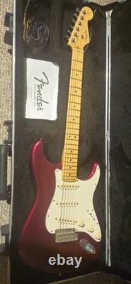 Fender Stratocaster rouge bonbon