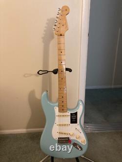 Fender Vintera'50s Stratocaster Modifiée Électrique, Érable, Bleu Daphne