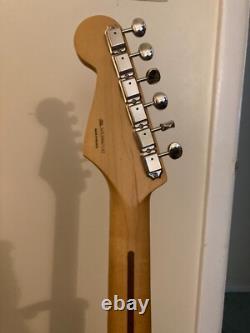 Fender Vintera'50s Stratocaster Modifiée Électrique, Érable, Bleu Daphne