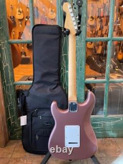 Fender Vintera '60s Stratocaster Modifiée 2022, Burgundy Mist Metallic avec housse de transport