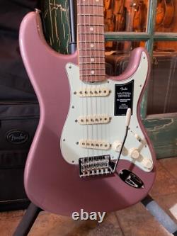 Fender Vintera '60s Stratocaster Modifiée 2022, Burgundy Mist Metallic avec housse de transport